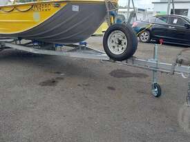 Sales Trailers 17ft - picture0' - Click to enlarge