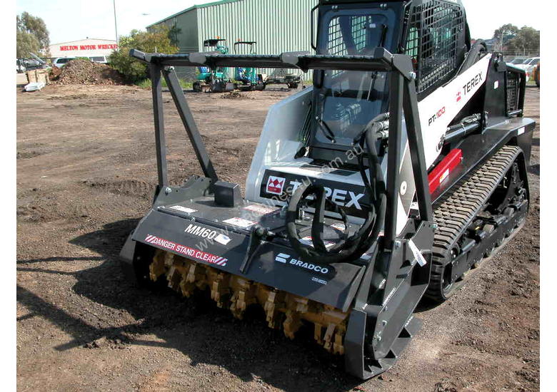 caption BRADCO MAGNUM MULCHER WITH CLAW TEETH