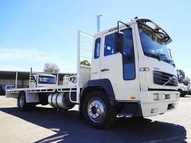 2006 Volvo FL250 - picture0' - Click to enlarge