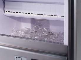 Ice Machine - Self-Contained 113kg/24hr  - picture1' - Click to enlarge