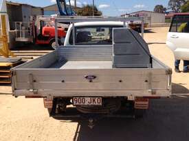 FORD COURIER 4 X 2 TRAYBACK UTILITY - picture1' - Click to enlarge