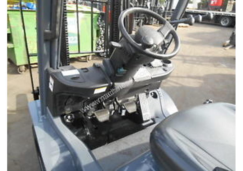 caption Used Toyota 8FG25 forklift for sale