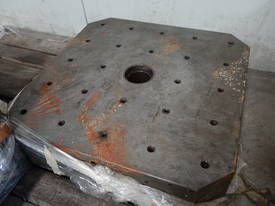 Toshiba CNC Pallets 630x630mm Capacity - picture2' - Click to enlarge