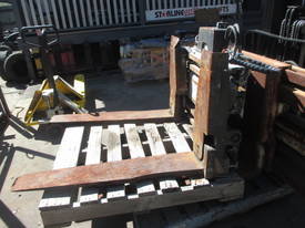 Turn a Fork, Forklift Attachment - picture0' - Click to enlarge