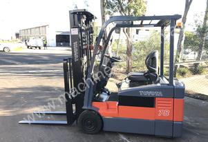 ACTIVE FORKLIFTS - Toyota Electric Forklift 7FBE18 1.8Ton 5000mm Lift