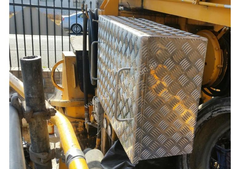 caption 40m Concrete Boom Pump