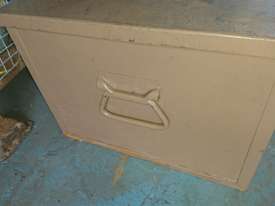 Knaack Tool Box Tool Chest Tradesman Site Box Tradie - picture0' - Click to enlarge