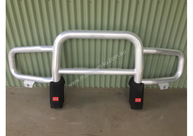 caption Freightliner Coronado Front Bumper + Bull Bar