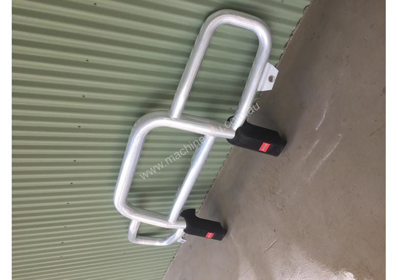 caption Freightliner Coronado Front Bumper + Bull Bar