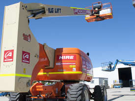 2009 JLG 800AJ Articulating Boom Lift - picture1' - Click to enlarge