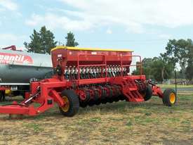 2018 AGROMASTER DSF 20 DOUBLE DISC NO TILL SEED DRILL (3.0M) - picture0' - Click to enlarge
