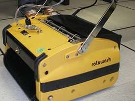 R30B ROTOWASH ROTATING BRUSH SCRUBBING MACHINE - picture0' - Click to enlarge