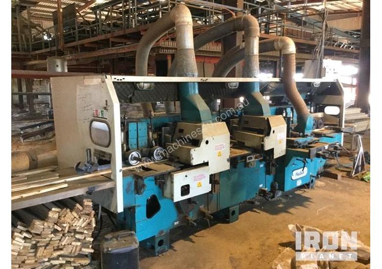 caption Wadkin XE220 Timber Moulder