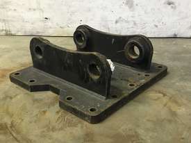 HEAD BRACKET TO SUIT 4-6T EXCAVATOR D964 - picture0' - Click to enlarge