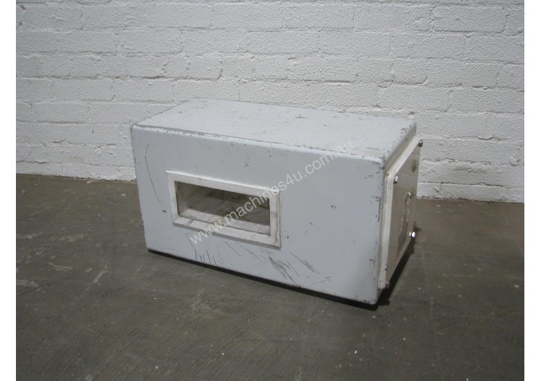 caption Metal Detector - 270 x 100mm Opening