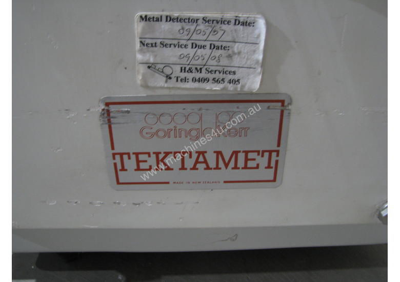 caption Metal Detector - 270 x 100mm Opening