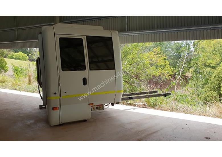 Buy Used 2010 atw 7 Seat All Terrian Warrior ATW 4x4 Bus Pod Camper