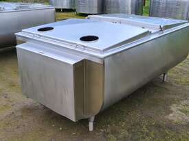 STAINLESS STEEL TANK, MILK VAT 1550 LT - picture2' - Click to enlarge
