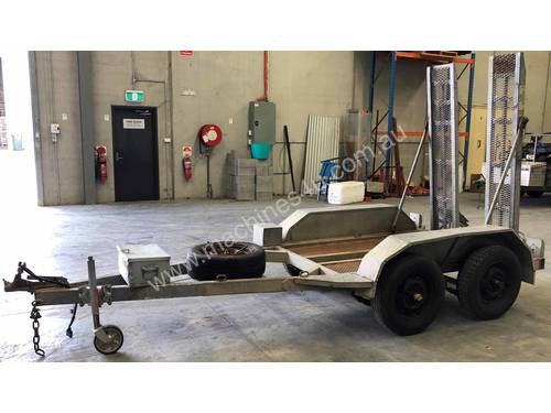 USED GAL 2.9T PLANT TAG TRAILER