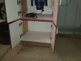 INDUSTRIAL ROUTER WITH CUSTOM MADE CABINET - picture0' - Click to enlarge