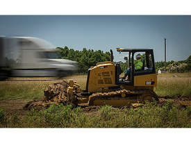 CATERPILLAR D4K2 DOZERS - picture1' - Click to enlarge