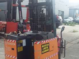 Toyota Nissan Raymond Reach Truck 1500kg 6.5m lift starting $5000 - picture0' - Click to enlarge