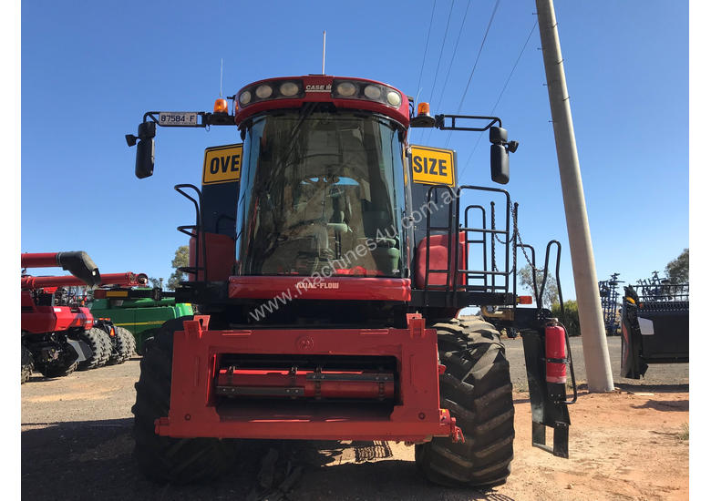 caption Case IH AFX8010 Header(Combine) Harvester/Header
