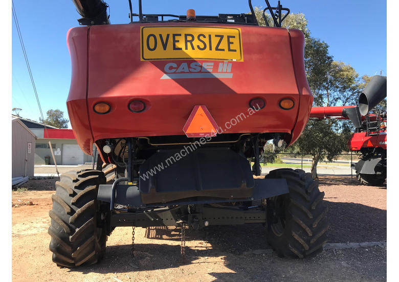 caption Case IH AFX8010 Header(Combine) Harvester/Header