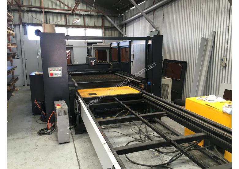 caption ALPHA fiber laser cutter - 700W IPG laser