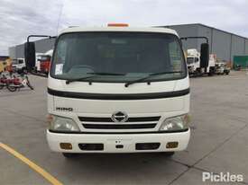 2010 Hino 300C - picture1' - Click to enlarge