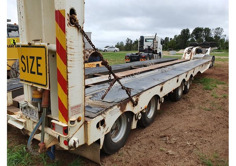 Used 1990 drake DRAKE QUAD AXLE HYDRAULICALLY OPERATED FULL WIDENING FLOAT Low Loader Trailer in Used 1990 drake DRAKE QUAD AXLE HYDRAULICALLY OPERATED FULL WIDENING FLOAT Low Loader Trailer in