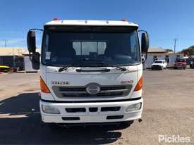 2009 Hino 500 FG8J - picture1' - Click to enlarge