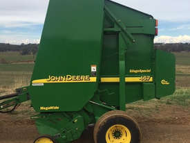 John Deere 467 Round Baler Hay/Forage Equip - picture1' - Click to enlarge