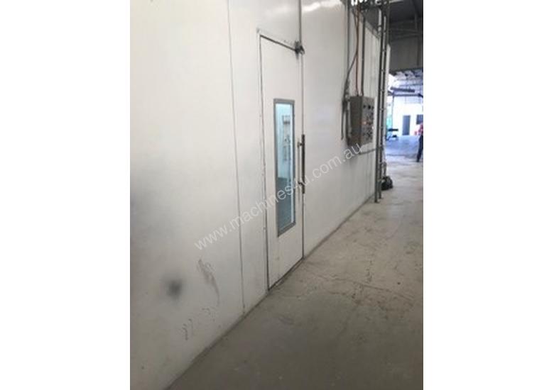 Used Seetal Full down draft wet floor Spray Booth Seetal Full down draft wet floor includes