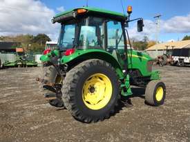 John Deere 5325 2WD Cabin Tractor - picture1' - Click to enlarge