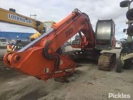 2001 Hitachi ZX230 - picture2' - Click to enlarge