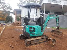 Kobelco SK17SR-3 mini excavator for sale - picture0' - Click to enlarge