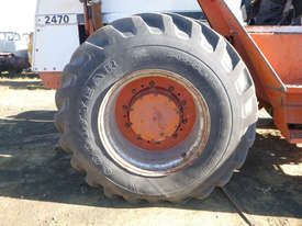 Case IH 2470 FWA/4WD Tractor - picture1' - Click to enlarge