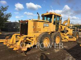 JOHN DEERE 670CH Motor Graders - picture0' - Click to enlarge