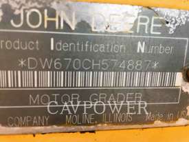JOHN DEERE 670CH Motor Graders - picture2' - Click to enlarge