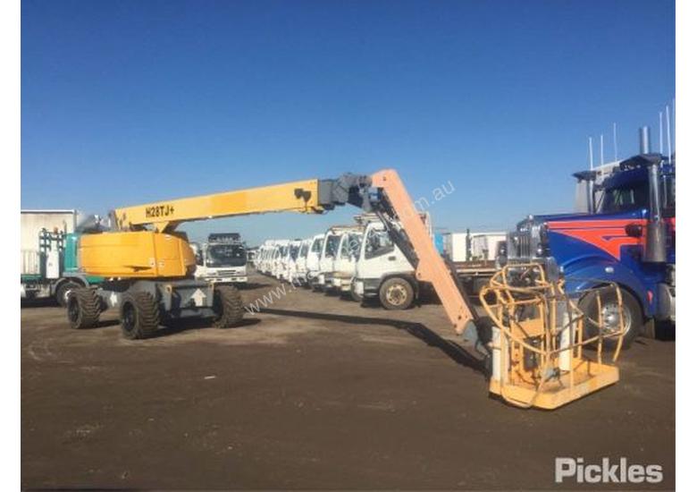 caption 2009 Haulotte H28TJ+