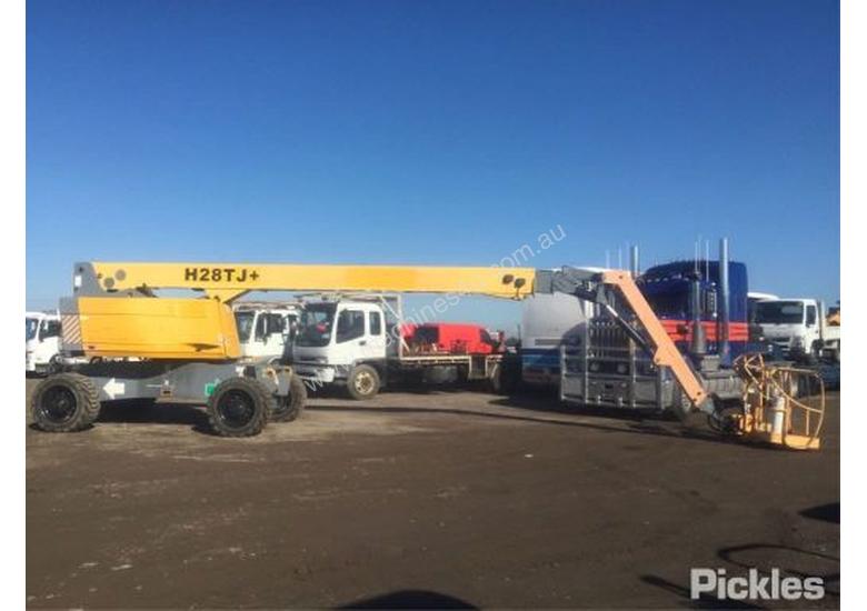 caption 2009 Haulotte H28TJ+