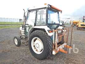 FORD 4130 2WD Tractor - picture1' - Click to enlarge