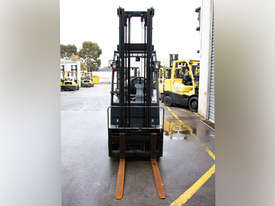 1.4T LPG Counterbalance Forklift - picture1' - Click to enlarge