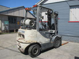 2.5 ton Crown Container Mast Used Forklift - picture2' - Click to enlarge