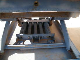 pallet  loader spring  type - picture2' - Click to enlarge