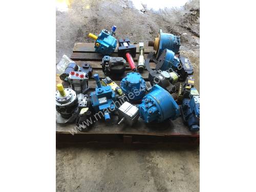 Pallet of new hydraulic Pumps or motors if not new been refurbished would like to sell the whole lot