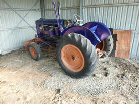 Fordson Major  Fordson Major Tractor  2WD Tractor - picture0' - Click to enlarge