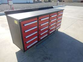 LOT # 0185 Work Bench/Tool Cabinet c/w 20 Drawers - picture0' - Click to enlarge