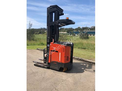 Raymond Reach Forklift located in Coffs Harbour